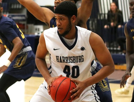 Men's Hoops Earns Hard-Fought Victory at Marywood