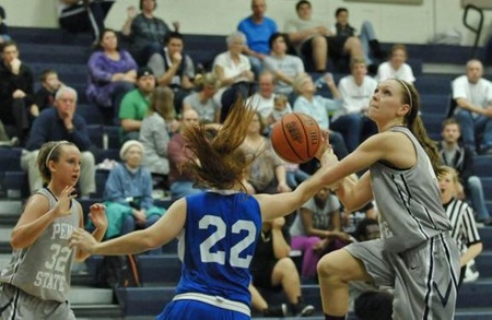 Zeanchock scores 22 in first conference win for Lady Lions