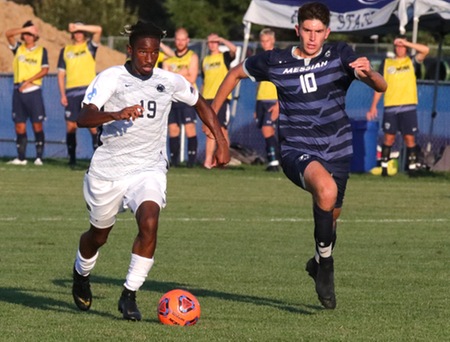 No. 5 Messiah Escapes With Slim Victory Over Men's Soccer