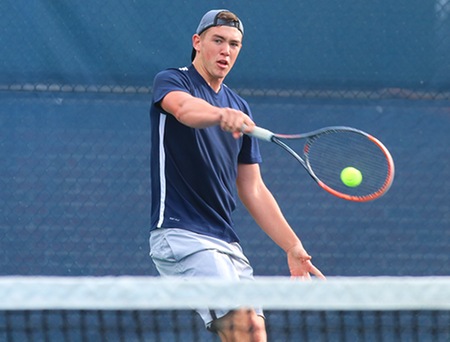 Men's Tennis Wraps Up Fall With Sweep of Arcadia
