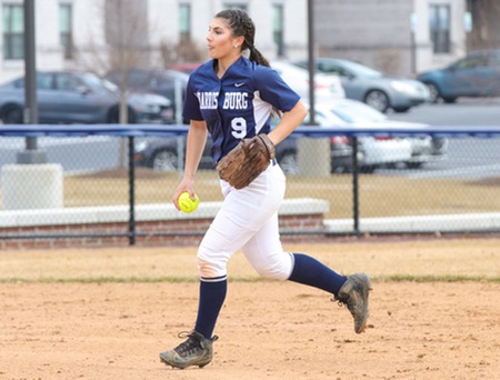 Softball Drops Two to Wesley